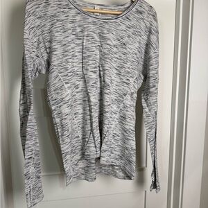 Lululemon Athletica Black and White Long Sleeve Top